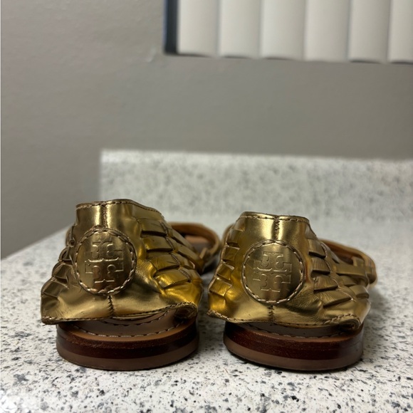 Tory Burch Women's Gold Metallic Leather Sandals Loafers - Picture 7 of 8